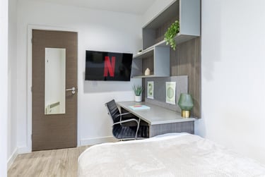 1 bed flat, Colston Avenue, City Centre, Bristol, BS14TR - Image 2